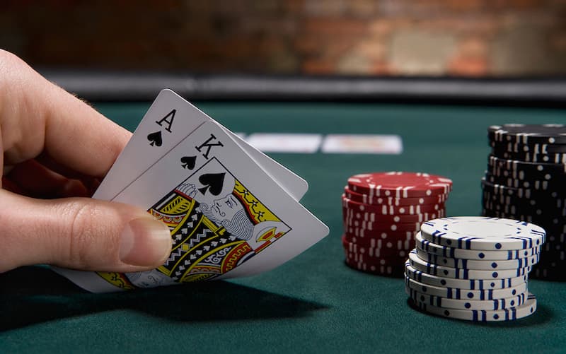 Xì tố GamVip: Cập nhật mới nhất luật chơi và mẹo hay 2 Game bài xì tố tại GamVip
